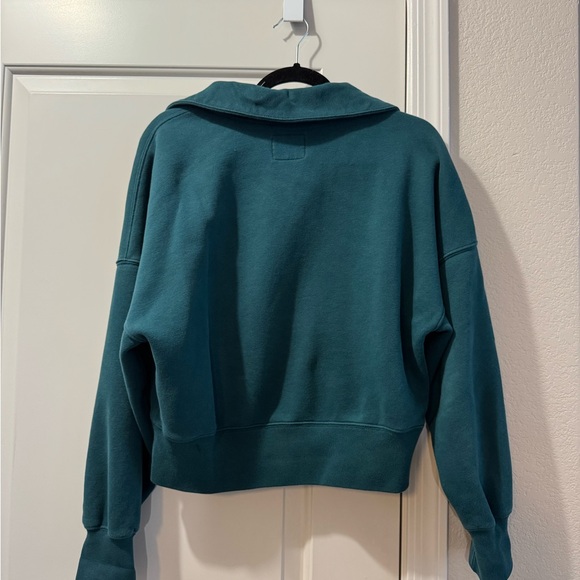 A&F Sweatshirt & Sweatpants - Picture 4 of 7